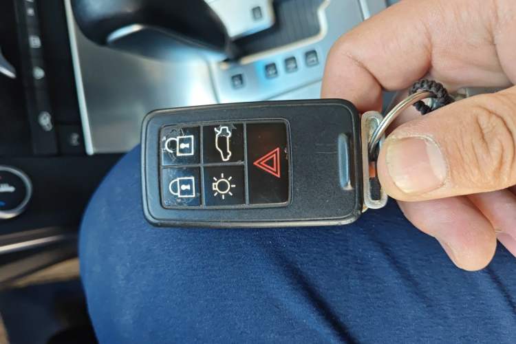 Used Volvo S80L 2011 2.0T ZhiShang Version Vehicle Key