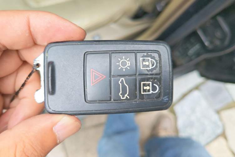 Used Volvo S80L 2011 2.0T ZhiShang Version Vehicle Key