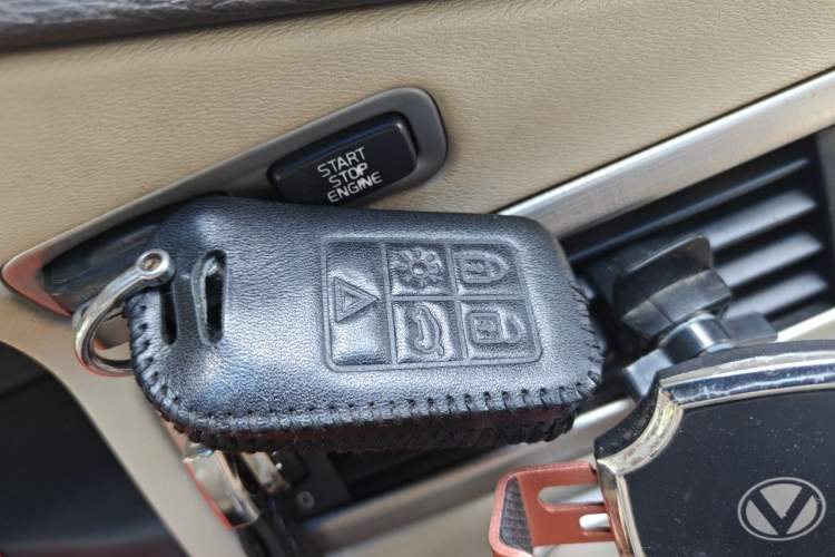 Used Volvo S80L 2011 2.0T ZhiShang Version Vehicle Key