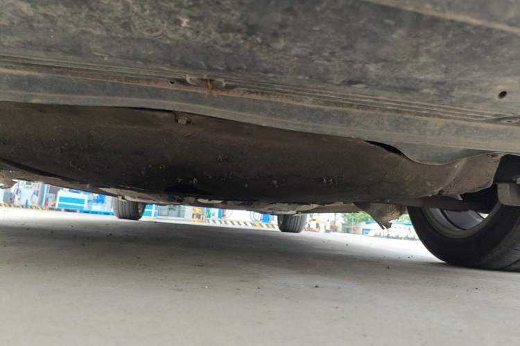 Used Volvo S80L 2011 2.0T ZhiZun Edition Chassis Front