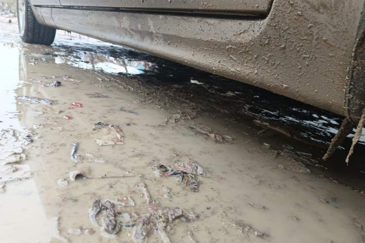Used Volvo S80L 2011 2.0T Zhiya Edition Chassis Front Right