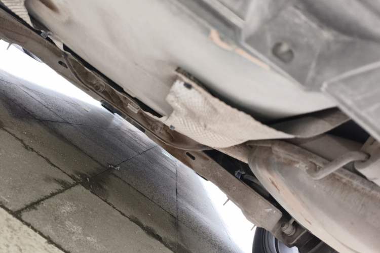 Used Volvo S80L 2011 2.0T ZhiZun Edition Chassis Rear