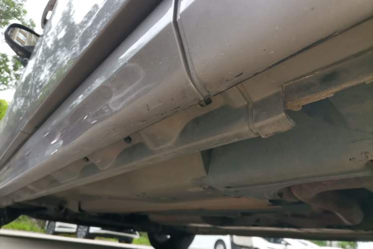 Used Volvo S80L 2011 2.0T ZhiZun Edition Chassis Rear Left