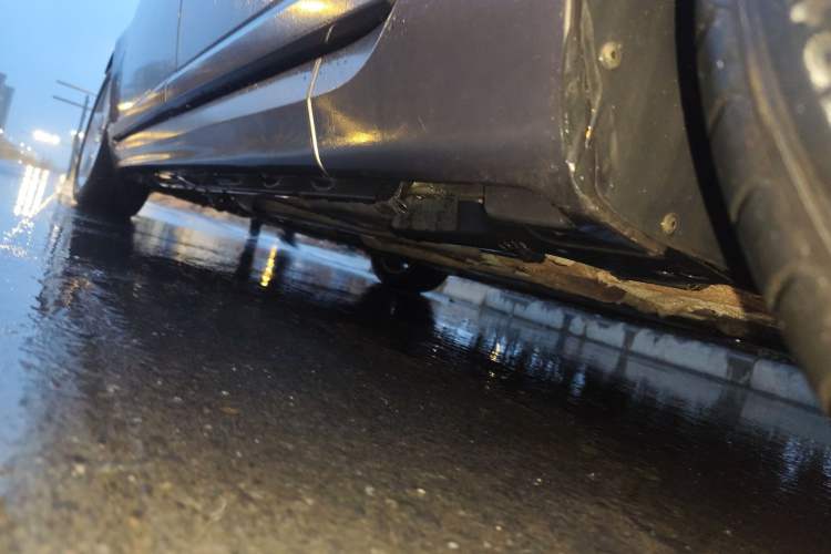 Used Volvo S80L 2011 2.0T ZhiZun Edition Chassis Rear Left