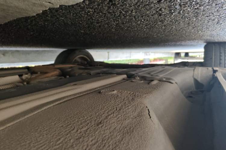 Used Volvo S80L 2011 2.0T ZhiShang Version Chassis Rear Right