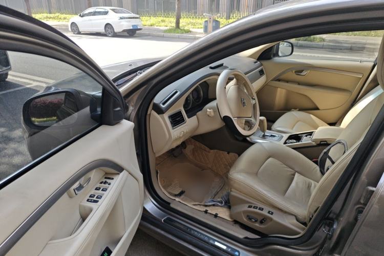 Used Volvo S80L 2011 2.0T ZhiShang Version Driver Seat