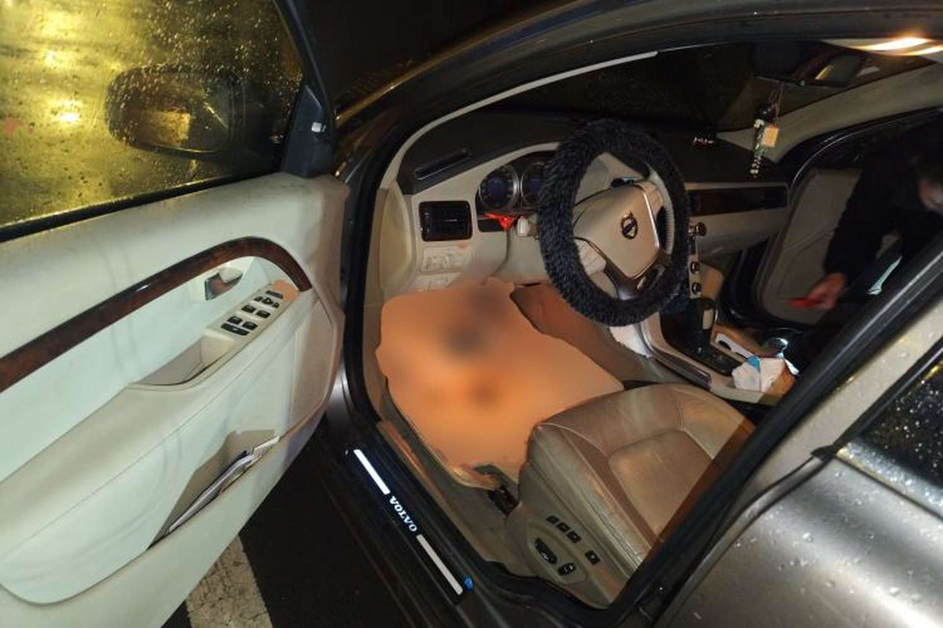 Used Volvo S80L 2011 2.0T ZhiZun Edition Driver Seat