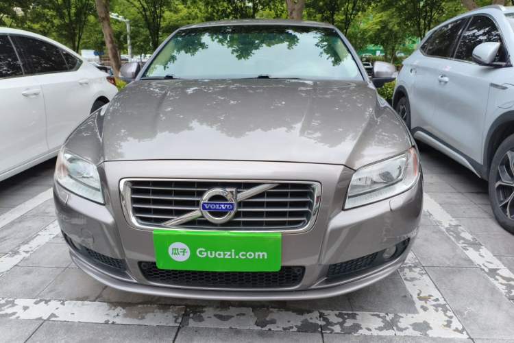 Used Volvo S80L 2011 2.0T ZhiZun Edition Front