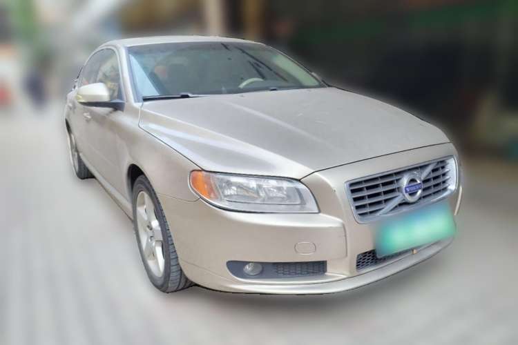 Used Volvo S80L 2011 2.0T Zhiya Edition Front Right 45 Deg