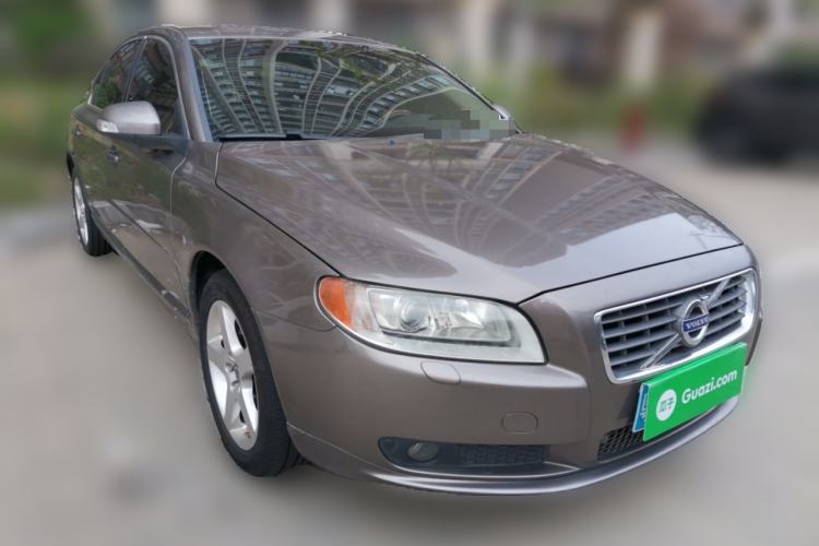 Used Volvo S80L 2011 2.0T ZhiZun Edition Front Right 45 Deg