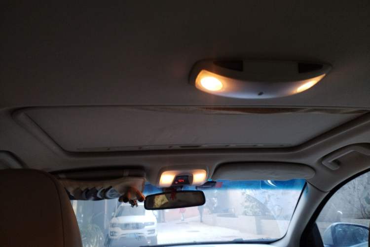 Used Volvo S80L 2011 2.0T Zhiya Edition Headliner