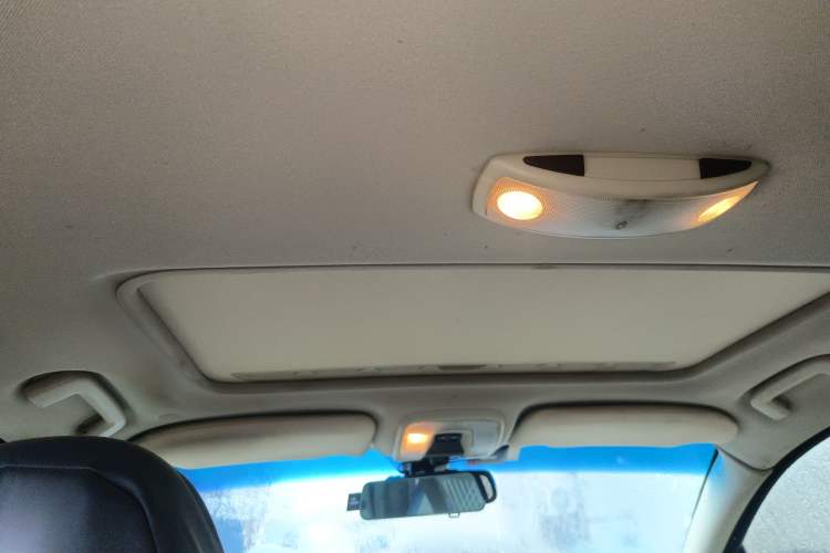 Used Volvo S80L 2011 2.0T Zhiya Edition Headliner