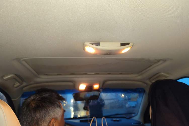 Used Volvo S80L 2011 2.0T ZhiZun Edition Headliner