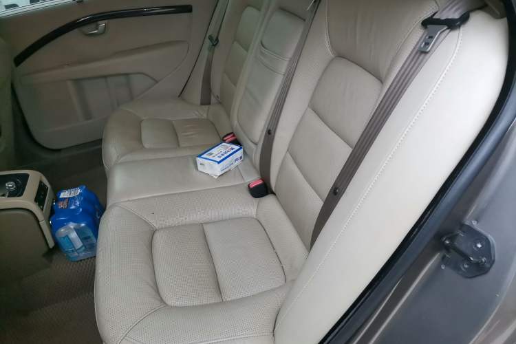 Used Volvo S80L 2011 2.0T ZhiZun Edition Left Rear Seat
