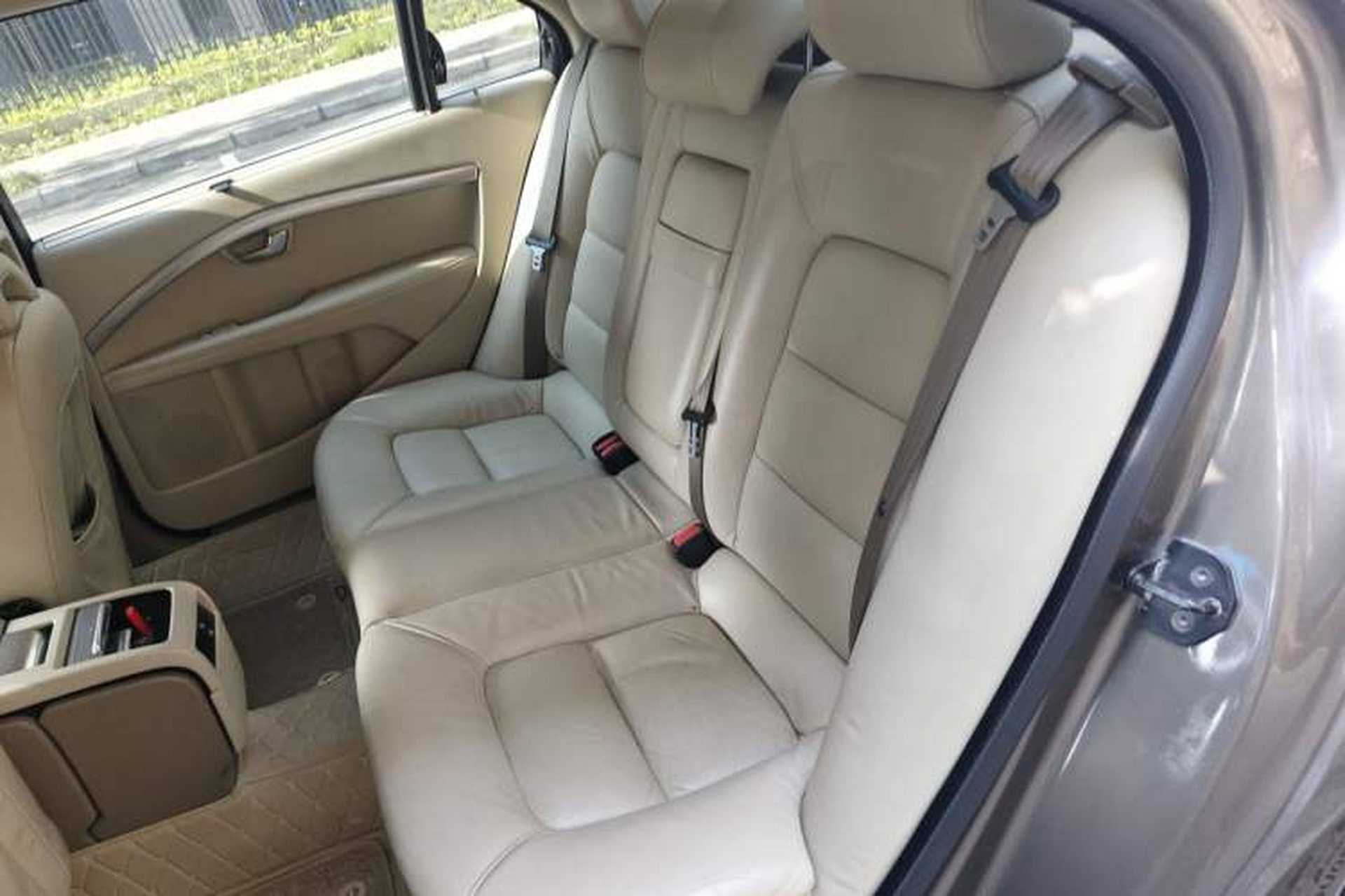 Used Volvo S80L 2011 2.0T ZhiShang Version Left Rear Seat