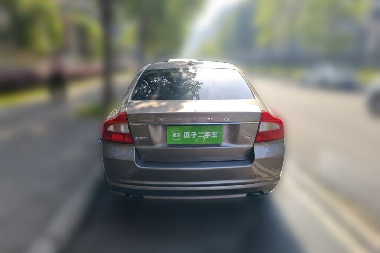 Used Volvo S80L 2011 2.0T ZhiShang Version Rear
