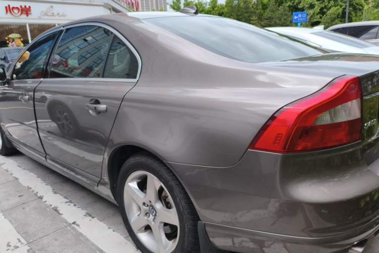Used Volvo S80L 2011 2.0T ZhiZun Edition Rear Left 45 Deg