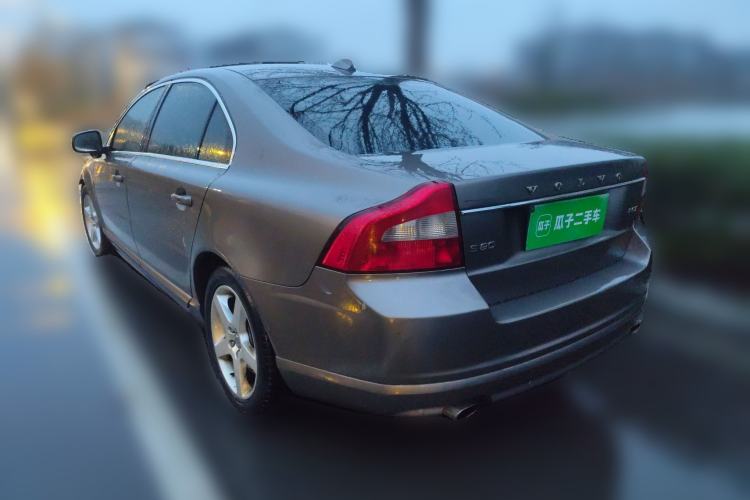 Used Volvo S80L 2011 2.0T ZhiZun Edition Rear Left 45 Deg