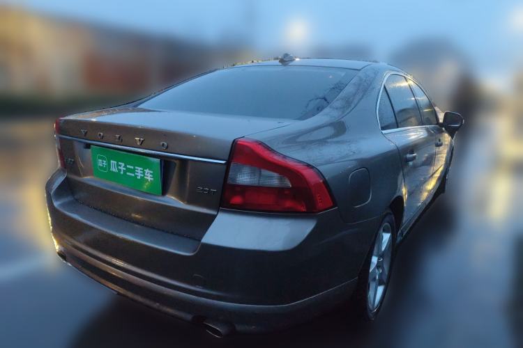 Used Volvo S80L 2011 2.0T ZhiZun Edition Rear Right 45 Deg