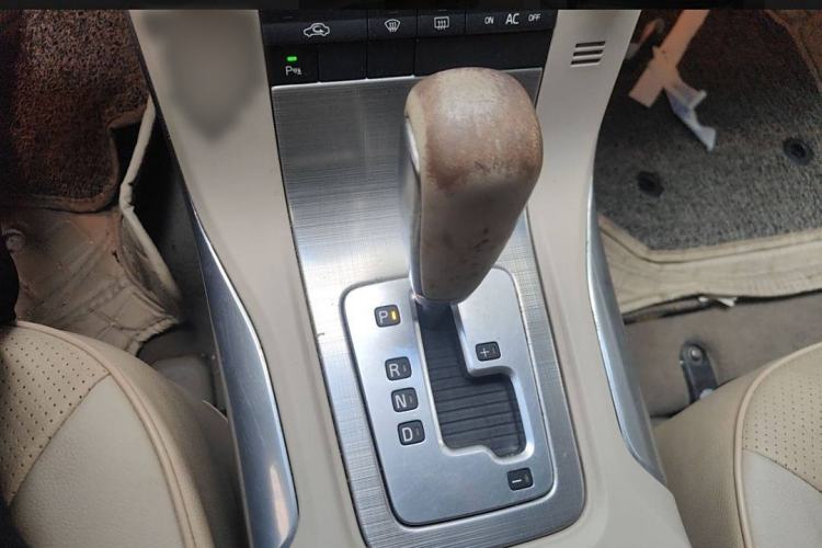 Used Volvo S80L 2011 2.0T Zhiya Edition Right Front Seat