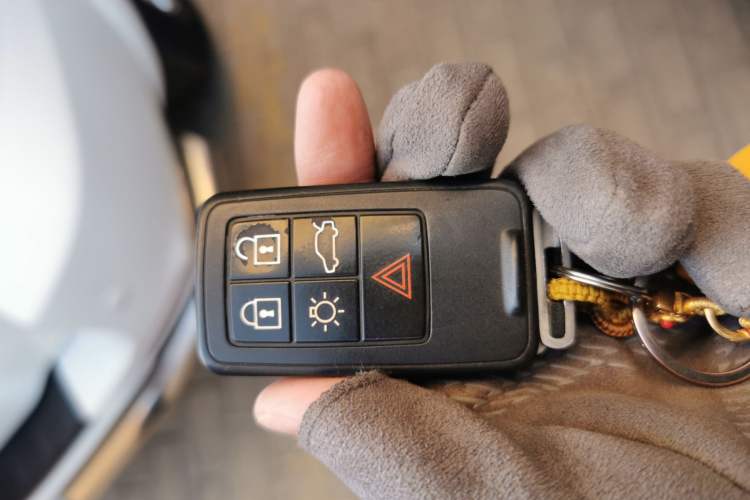 Used Volvo S80L 2011 2.0T Zhiya Edition Vehicle Key