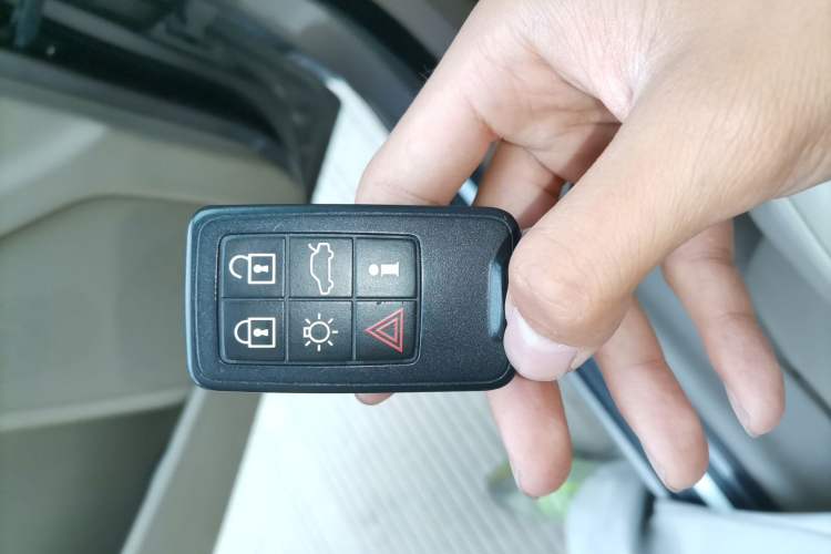 Used Volvo S80L 2011 2.0T ZhiZun Edition Vehicle Key