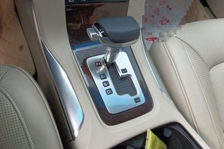 Used Volvo S80L 2011 2.0T ZhiZun Edition Gear Lever