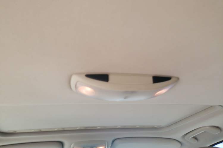 Used Volvo S80L 2011 2.0T ZhiZun Edition Headliner
