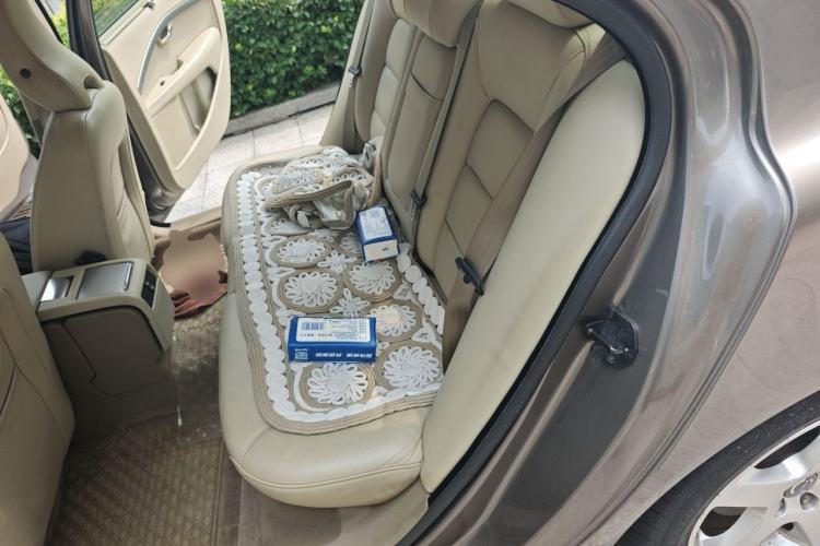 Used Volvo S80L 2011 2.0T ZhiShang Version Left Rear Seat