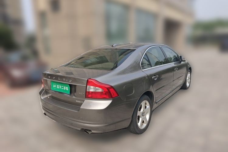 Used Volvo S80L 2011 2.0T ZhiShang Version Rear Right 45 Deg