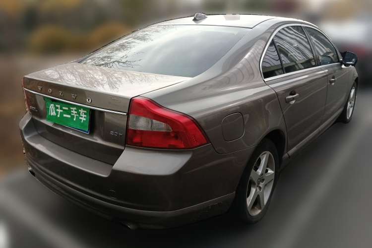 Used Volvo S80L 2011 2.0T ZhiZun Edition Rear Right 45 Deg