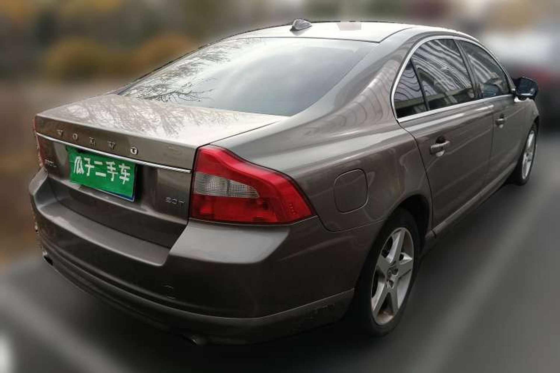 Used Volvo S80L 2011 2.0T ZhiZun Edition Rear Right 45 Deg
