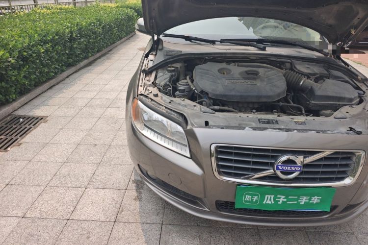 Used Volvo S80L 2011 2.0T ZhiShang Version Right Front Headlight