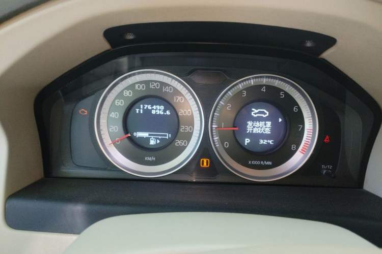 Used Volvo S80L 2011 2.0T ZhiZun Edition Instrument Cluster