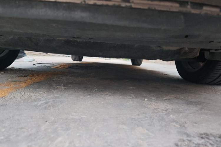 Used Volvo S80L 2011 2.0T Zhiya Edition Chassis Front