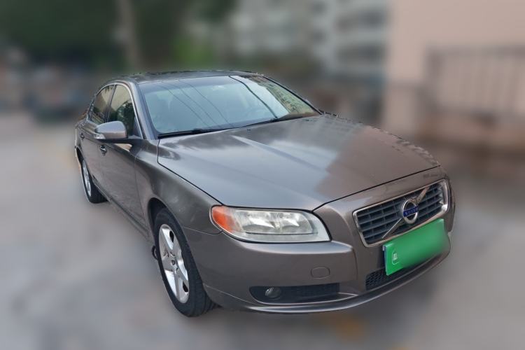 Used Volvo S80L 2011 2.0T Zhiya Edition Front Right 45 Deg