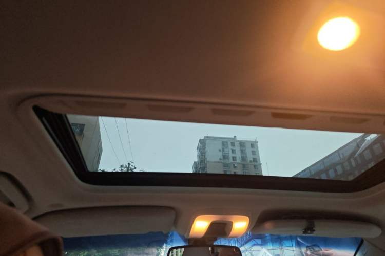 Used Volvo S80L 2011 2.0T Zhiya Edition Headliner
