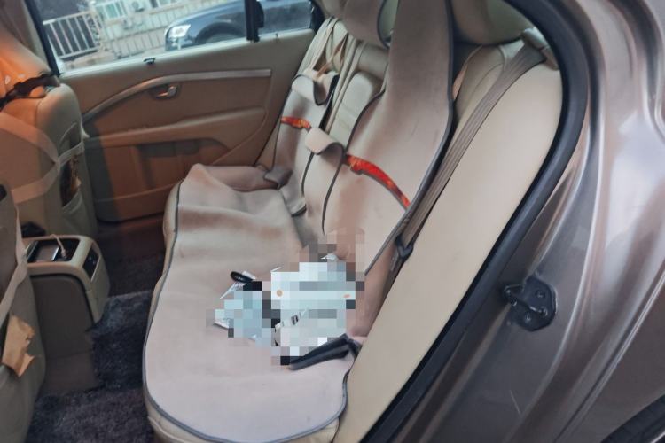 Used Volvo S80L 2011 2.0T Zhiya Edition Left Rear Seat