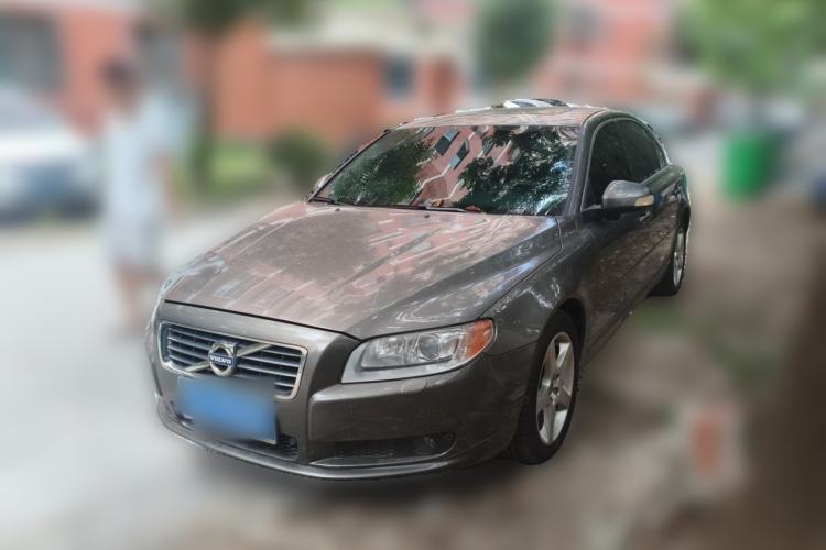 Used Volvo S80L 2011 2.0T ZhiZun Edition Guazi used car, China used car export, Used car for sale, Used cars, Cheapest cars for sale