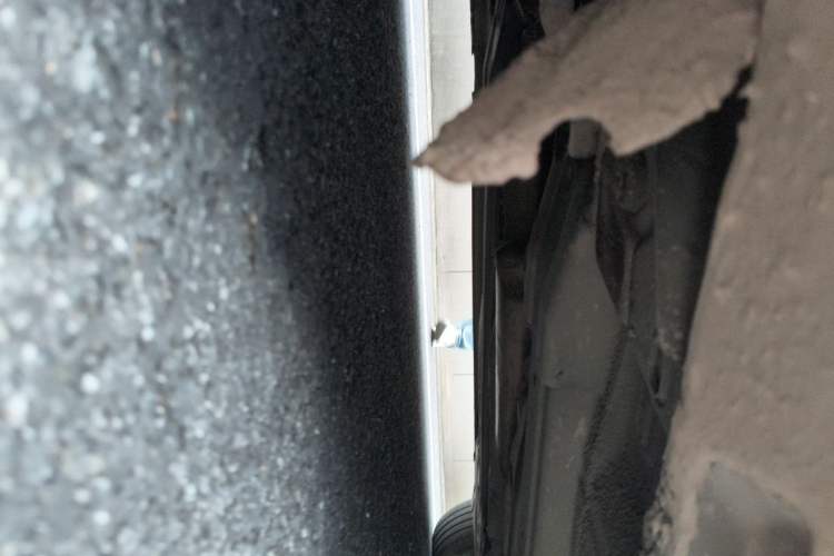 Used Volvo S80L 2011 2.0T ZhiShang Version Chassis Front Left