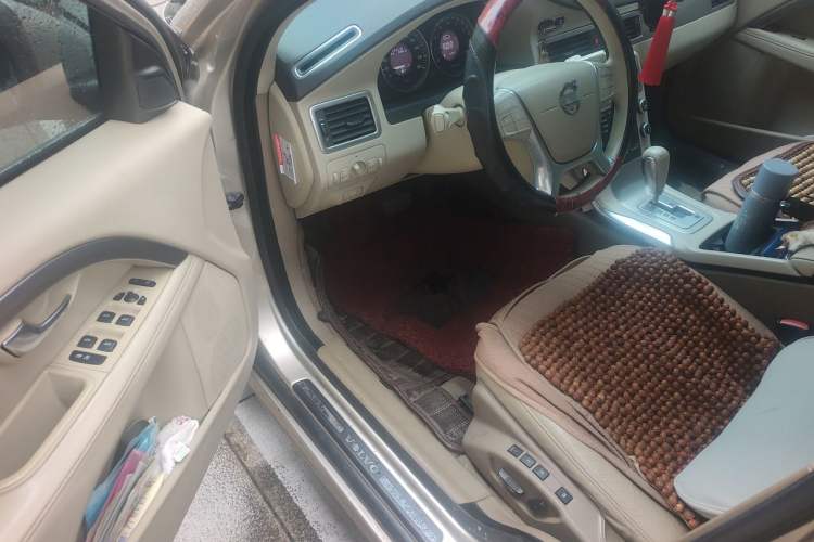 Used Volvo S80L 2011 2.0T ZhiShang Version Driver Seat