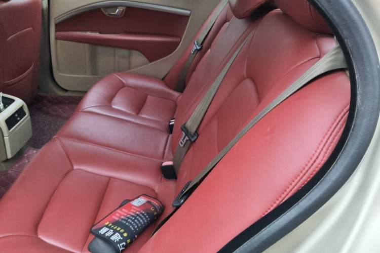 Used Volvo S80L 2011 2.0T ZhiShang Version Left Rear Seat