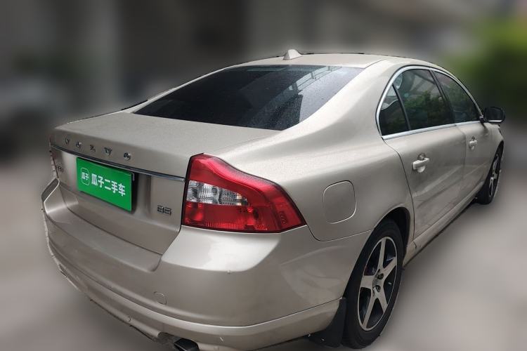 Used Volvo S80L 2011 2.0T ZhiShang Version Rear Right 45 Deg