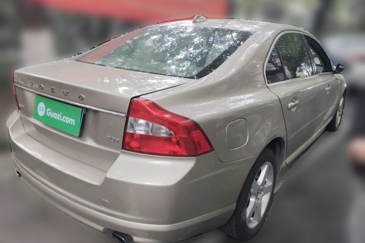 Used Volvo S80L 2011 2.0T ZhiShang Version Rear Right 45 Deg