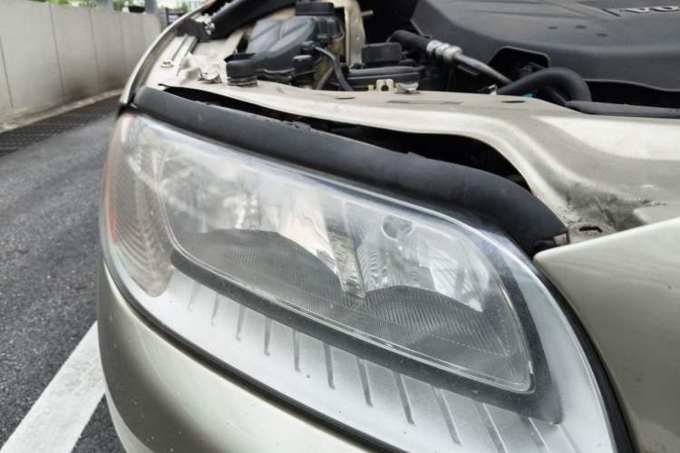 Used Volvo S80L 2011 2.0T ZhiShang Version Right Front Headlight