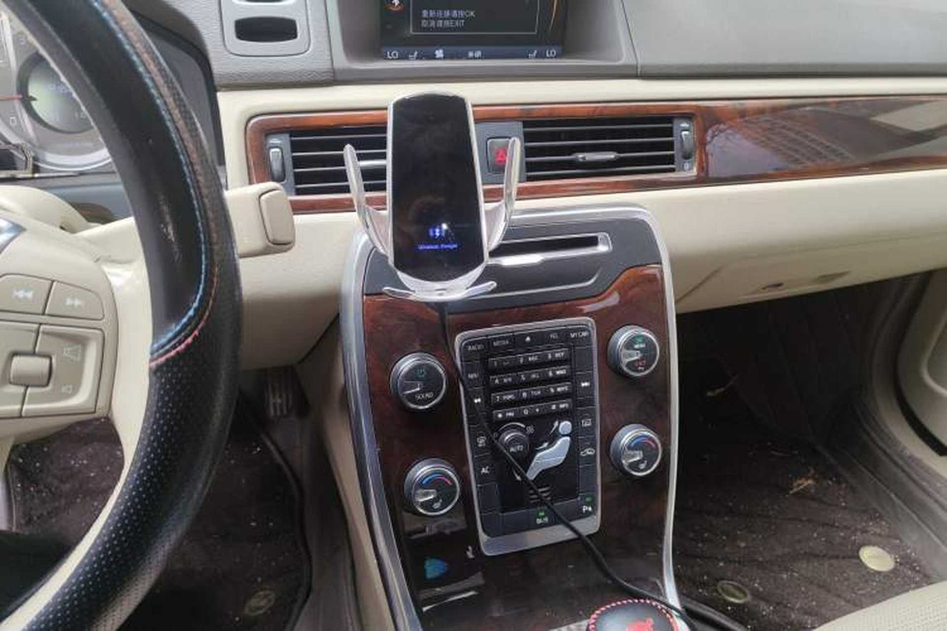 Used Volvo S80L 2012 2.0T T5 Luxury Edition Audio And AC Panel