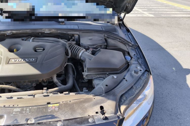 Used Volvo S80L 2012 2.0T T5 Luxury Edition Engine Bay Left