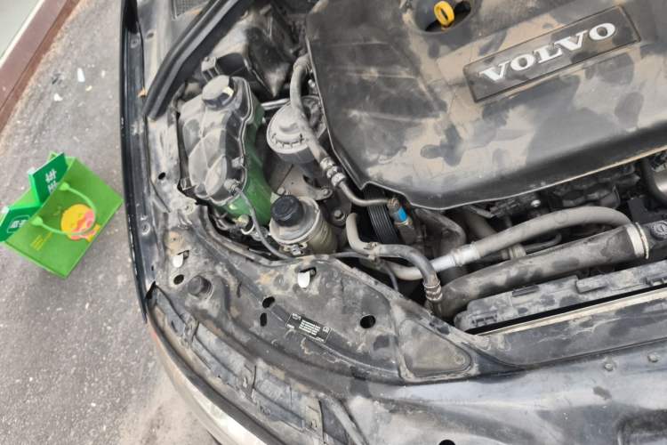 Used Volvo S80L 2012 2.0T T5 Luxury Edition Engine Bay Right