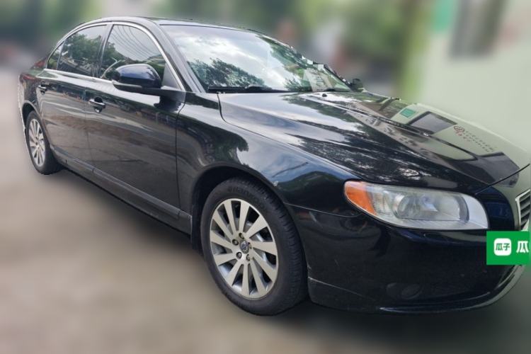 Used Volvo S80L 2012 2.0T ZhiShang Version Front Right 45 Deg