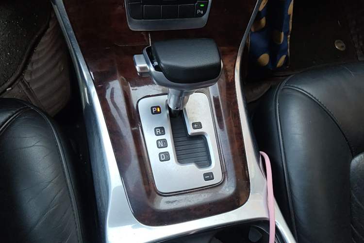 Used Volvo S80L 2012 2.0T T5 Luxury Edition Gear Lever